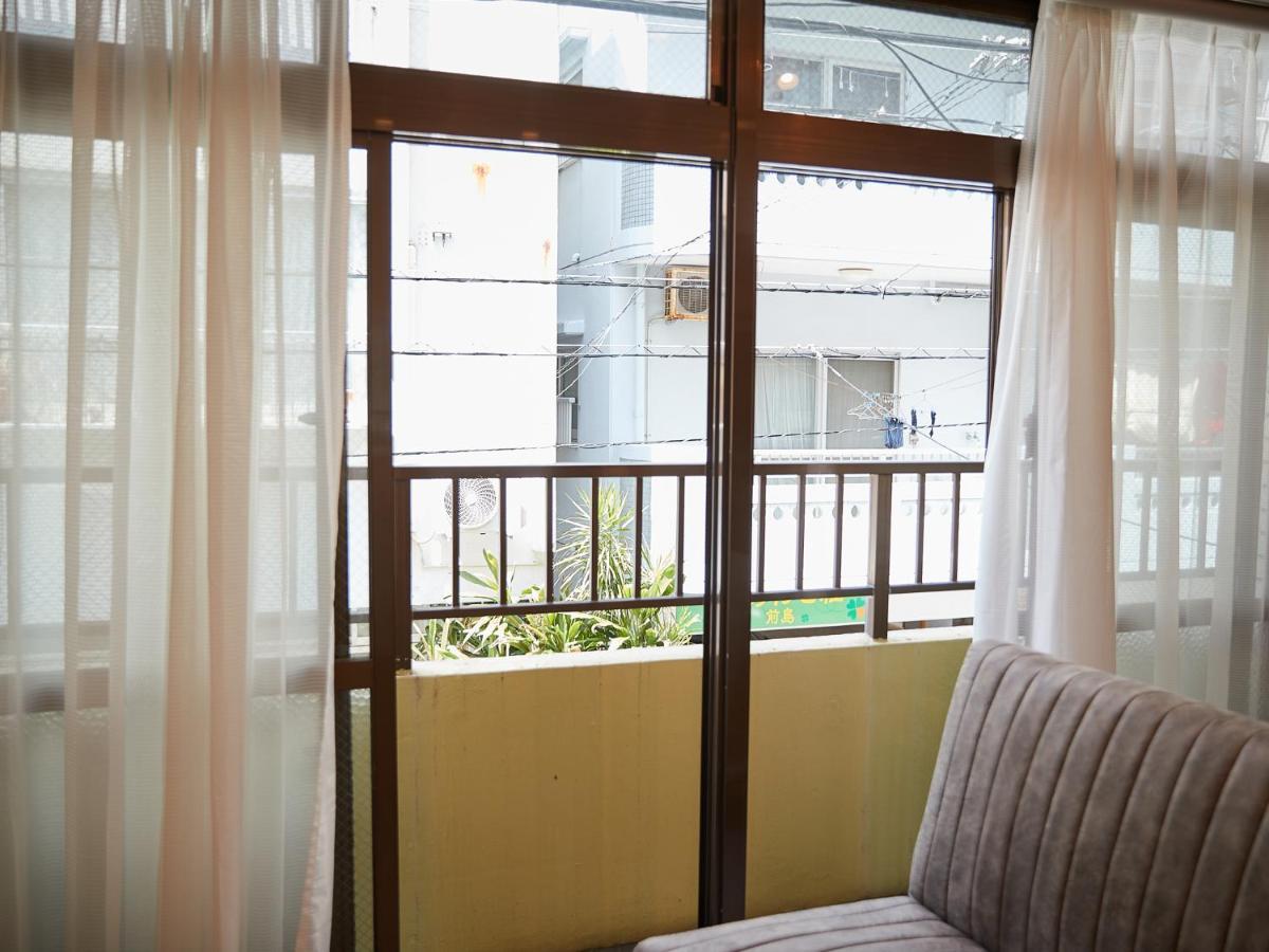 Guest House II Rokumarukan Naha Kültér fotó